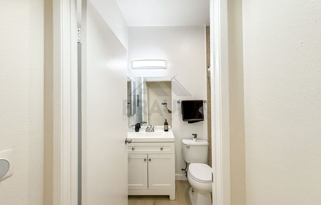 2 beds, 2 baths, 1,000 sqft, $2,350, Unit UNIT 210