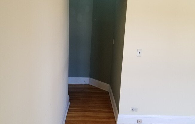 1 bed, 1 bath, 600 sqft, $999, Unit 310