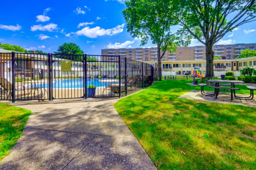 Outdoor Swimming Pool