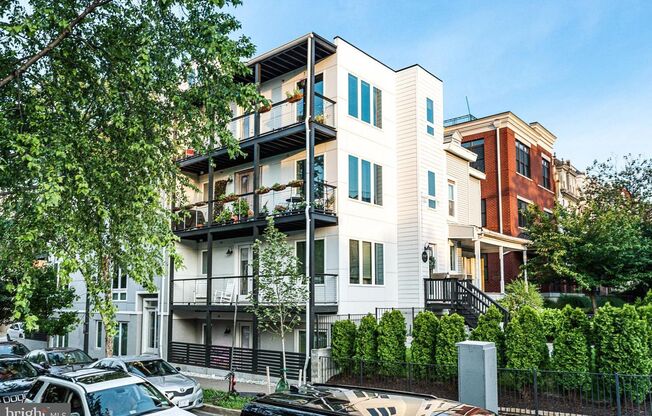 Stunning Three Bedroom Penthouse Condo W/Two Private Outdoor Spaces & Parking Included!