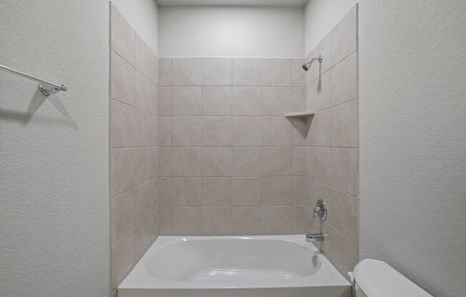 MOVE IN SPECIAL!! CALL FOR MORE DETAILS