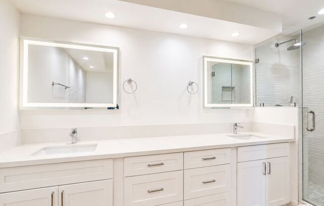 3 beds, 3.5 baths, 3,446 sqft, $11,000, Unit 1702
