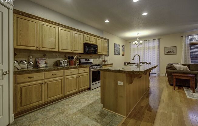 Bright & Spacious home with open floor plan great for entertaining.