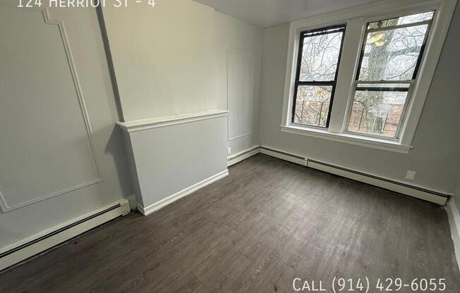 124 HERRIOT ST