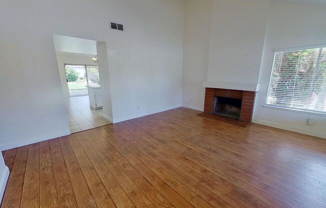 Beautiful 3 Bedroom 2 Bath Home - Anaheim