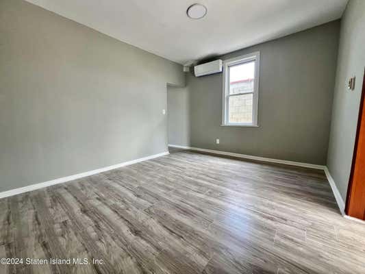 2 beds, 1 bath, 1,440 sqft, $2,400