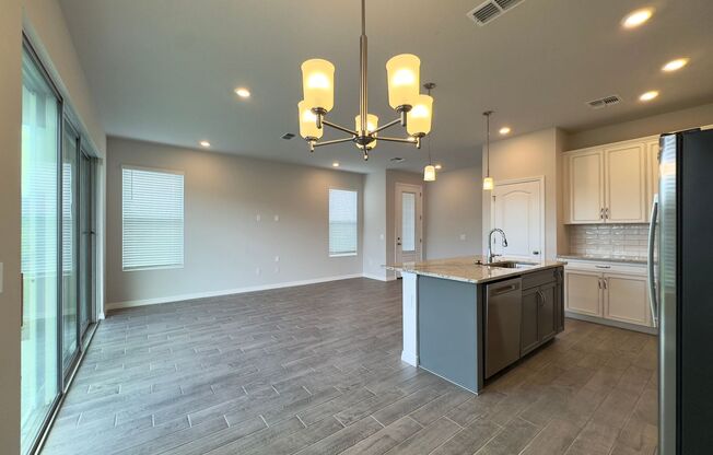 4 Bedroom, 3 Bath Corner Unit Town Home in Lake Meadow Landing!