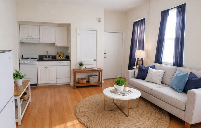 Studio, 1 bath, 358 sqft, $1,099, Unit WS703B