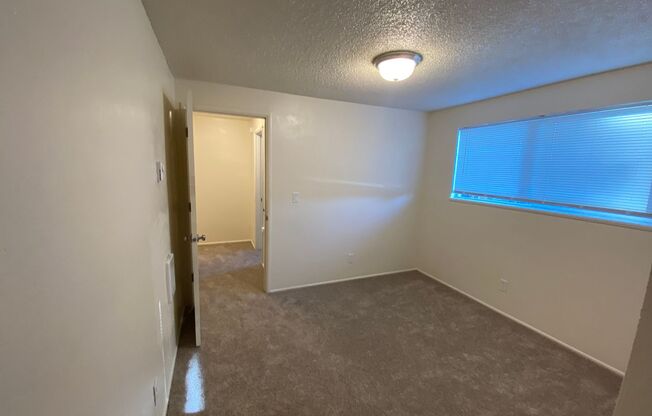 2 beds, 1.5 baths, $1,595