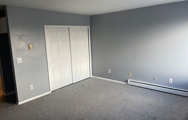 Studio, 1 bath, $935, Unit 26