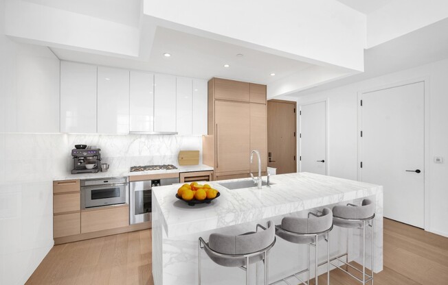 2 beds, 2 baths, 1,383 sqft, $12,000, Unit 29J