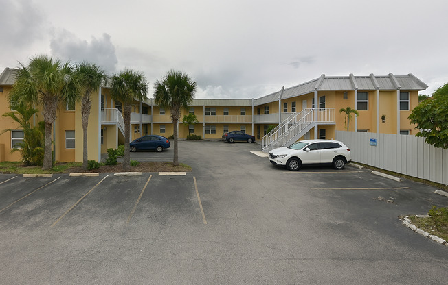 8 SE 19th Ave Pompano Beach, FL 33060