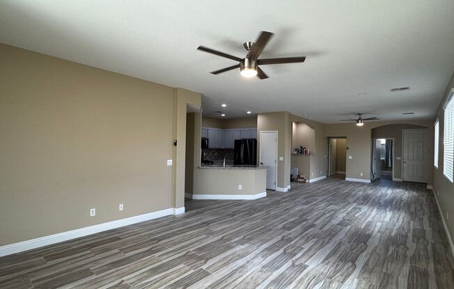 4-bedroom home, 4th bedroom is large, 3cg