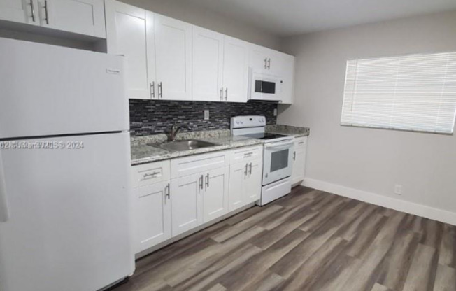 Two bedroom hidden gem in Pompano Beach