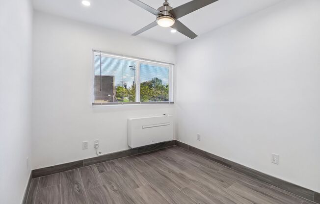 2 beds, 1 bath, 675 sqft, $2,300, Unit 18