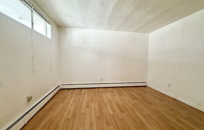 1 bed, 1 bath, 650 sqft, $2,400, Unit 3F
