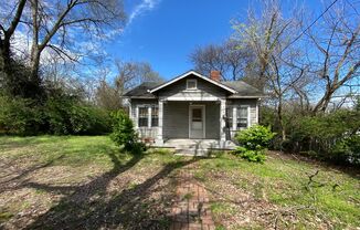 One Bedroom House in Woodycrest