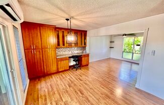 3 beds, 1.5 baths, $3,100