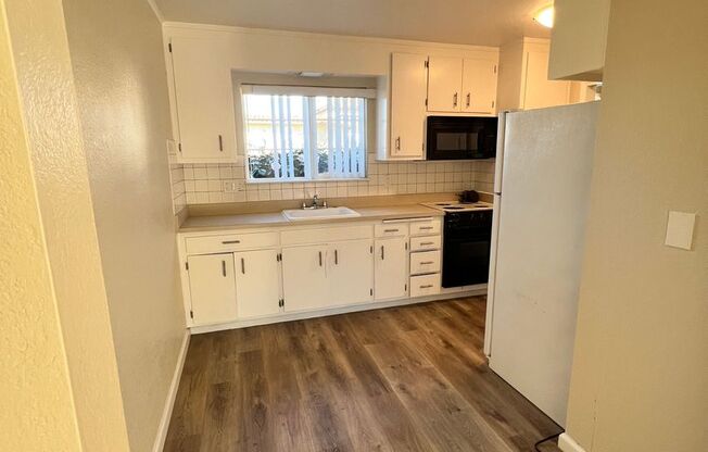 288 - 15551 Tracy St