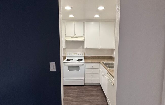1 bed, 1 bath, 750 sqft, $2,305, Unit 1505