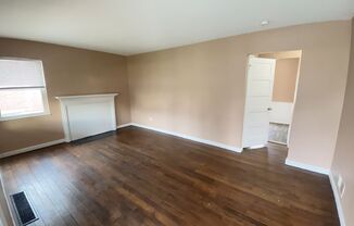 3 beds, 1 bath, $1,075