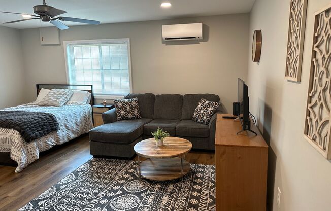 Studio, 1 bath, 500 sqft, $2,012, Unit G 204