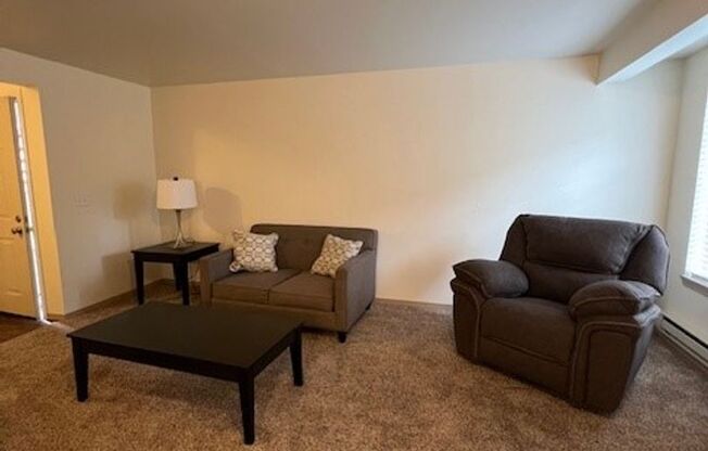 2 beds, 2 baths, 1,030 sqft, $1,775, Unit 1523