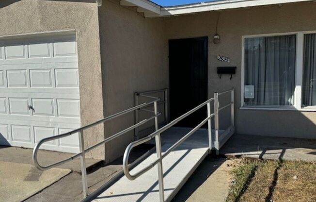 3 beds, 1 bath, $3,495