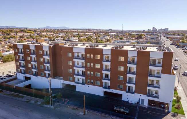 Welcome Home to Cresta North Valley