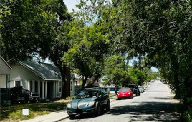 Duplex - 615 West 31st