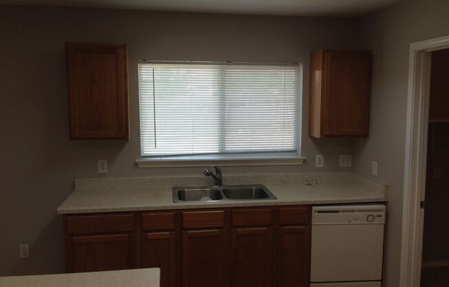 3 Bedroom Home in a Great Neighborhood
