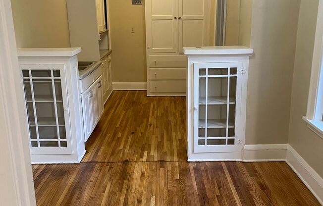 Studio, 1 bath, 475 sqft, $829, Unit 207