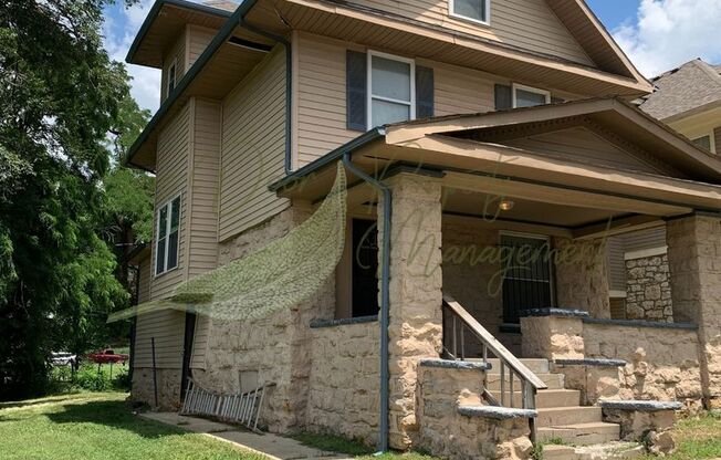 RECENTLY UPDATED 4 BEDROOM HOME!!