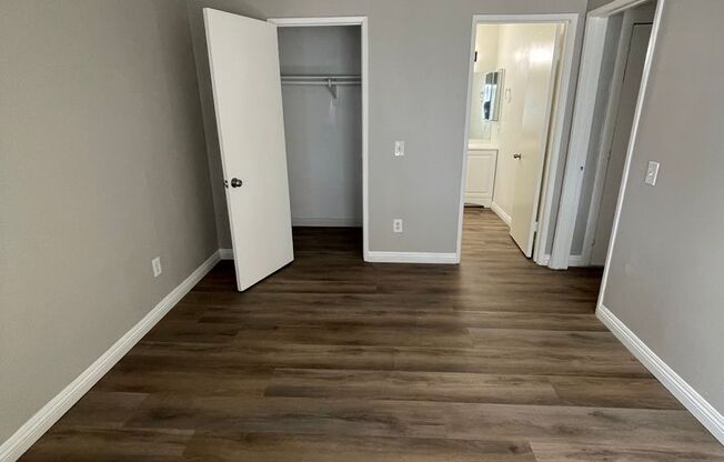 2 beds, 2 baths, 914 sqft, $1,650, Unit 402