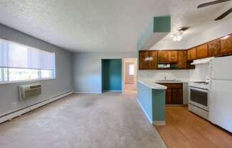 Eastlake Terrace 2 Bedroom Living Room & Kitchen