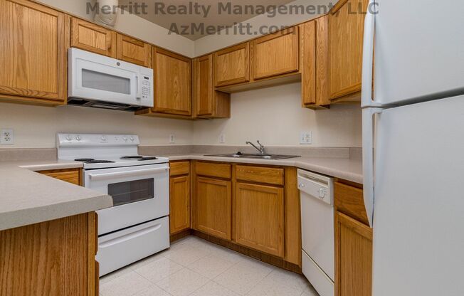 2 beds, 2 baths, 1,100 sqft, $1,225, Unit 11