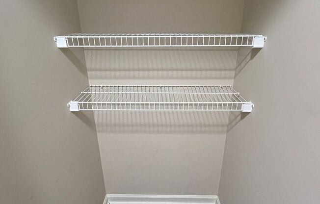 2 beds, 2 baths, $900, Unit 374G