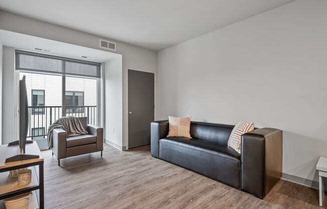 4 beds, 2 baths, 1,167 sqft, $3,260, Unit 304