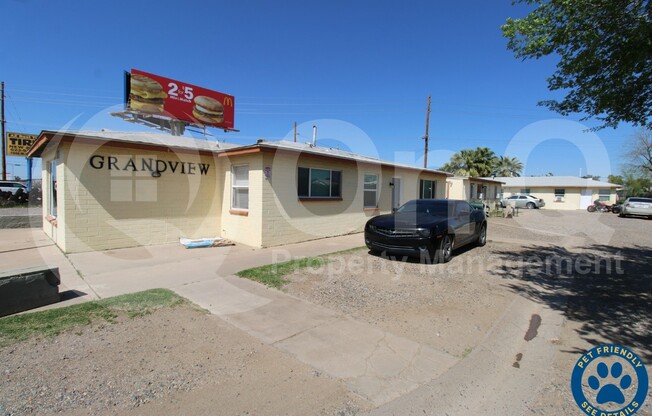 7040 NW GRAND AVE