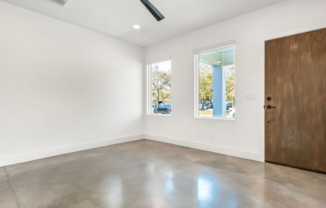 Brand New Construction 3bedroom/2bathroom Home Available Immediately in St Pete!