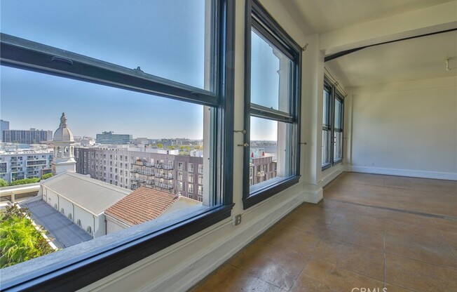 Studio, 1 bath, 790 sqft, $2,400, Unit 803