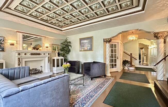 4529 531 N ASHLAND
