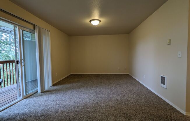 2 beds, 2 baths, 994 sqft, $1,200, Unit E301