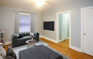 Studio, 1 bath, $1,025