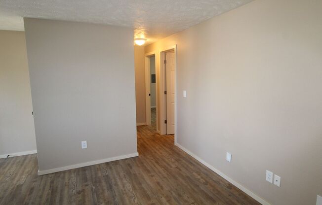 2 beds, 1 bath, 800 sqft, $1,150, Unit 3