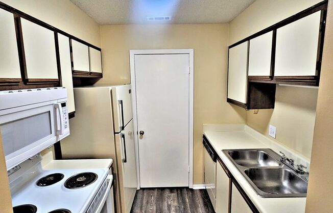 1 bed, 1 bath, 725 sqft, $750, Unit Apt 702