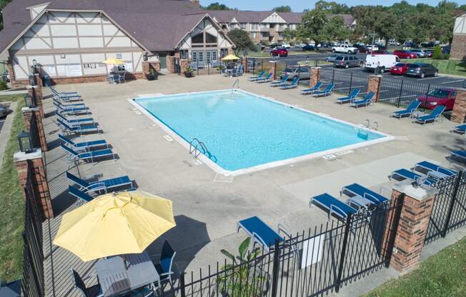 Sparkling Pool at The Timbers Apartments, Evansville, IN, 47715