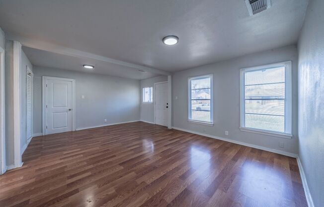 Charming, Spacious & Perfect for Gatherings!