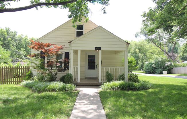 2 Bedroom 1 Bath Home In Fairway KS
