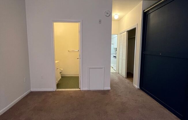 1 bed, 1 bath, $1,325, Unit #1F